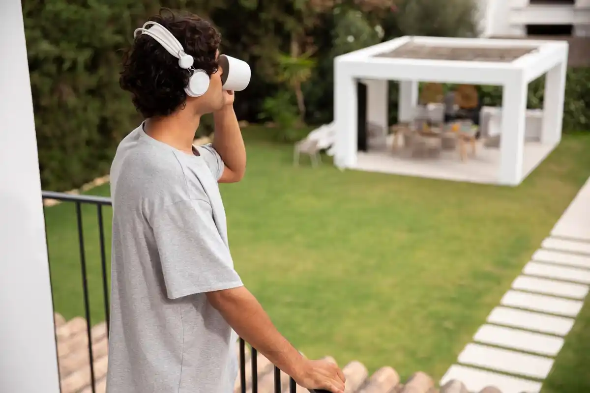 smart home garden app Netherlands backyard