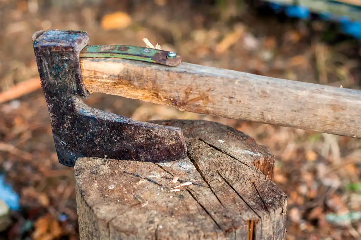 old shovel blade closeup sharpened tool