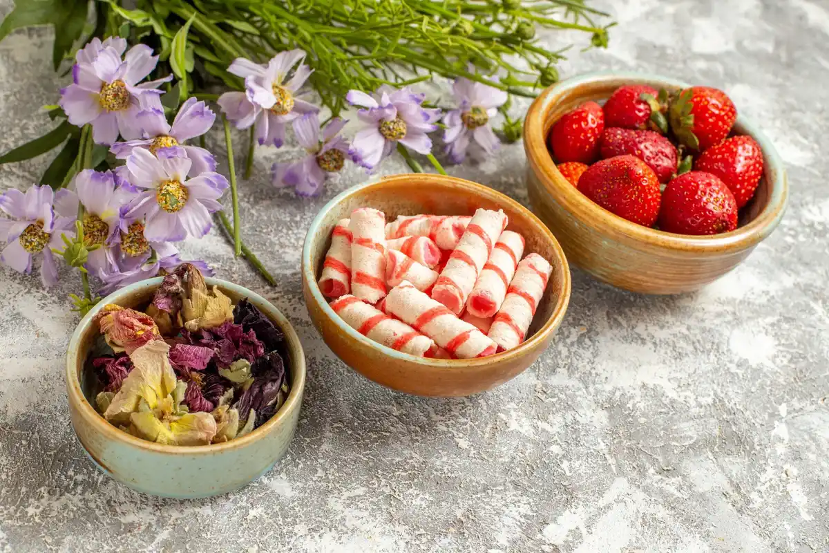 strawberries and roses together in a Dutch garden