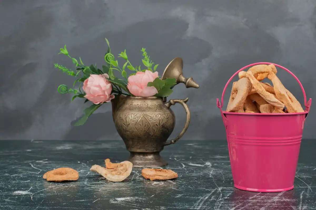banana peel fertilizer for flowers Dutch home