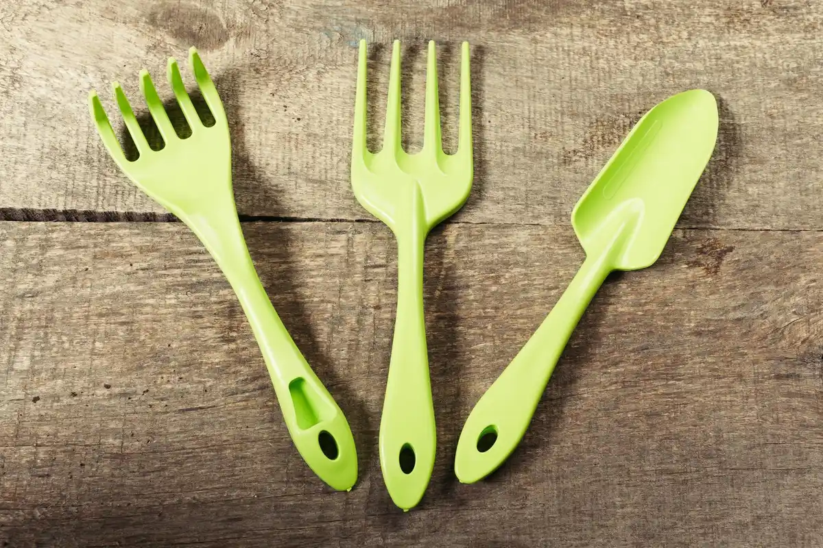 urban gardening fail kitchen fork vs garden tool
