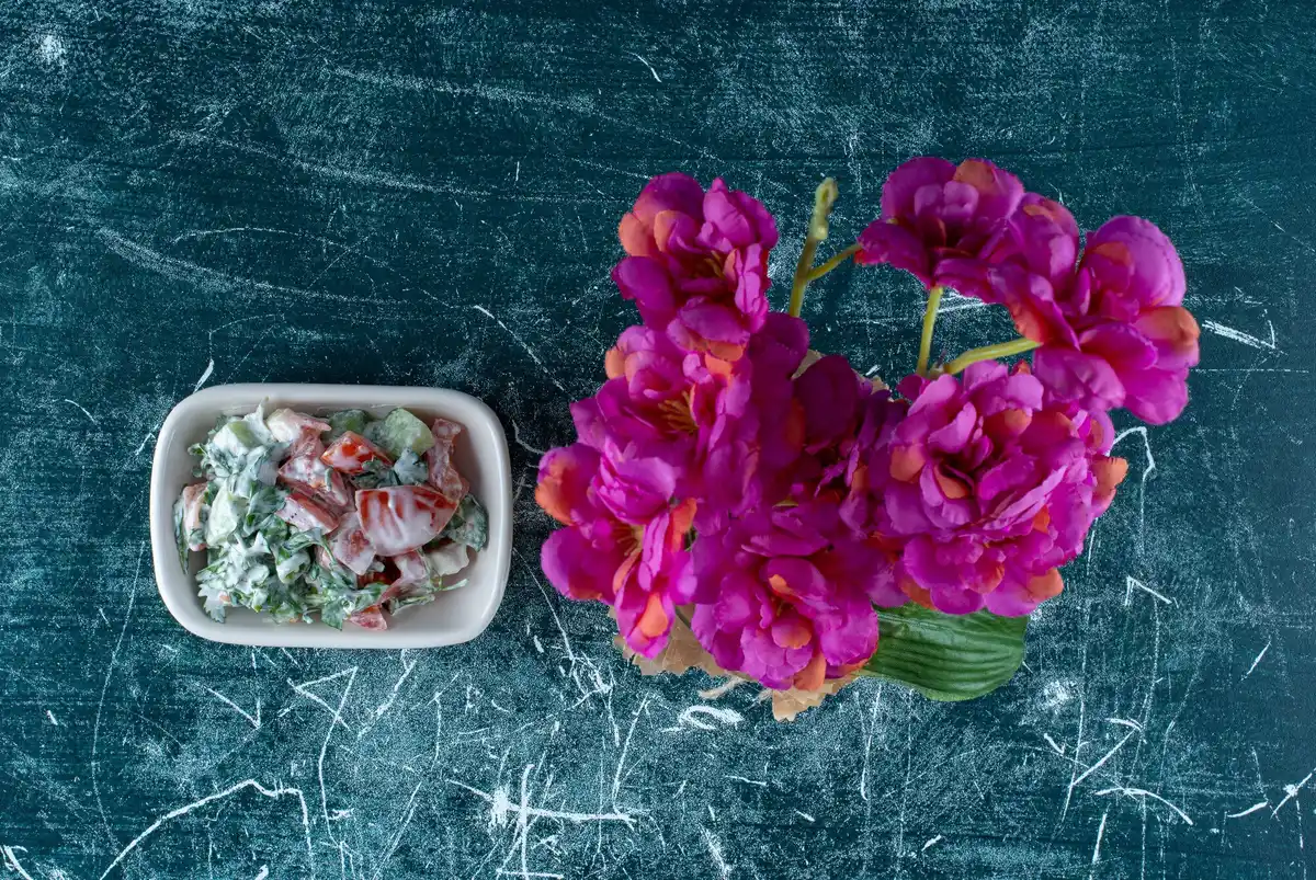 banana peels roses Dutch garden