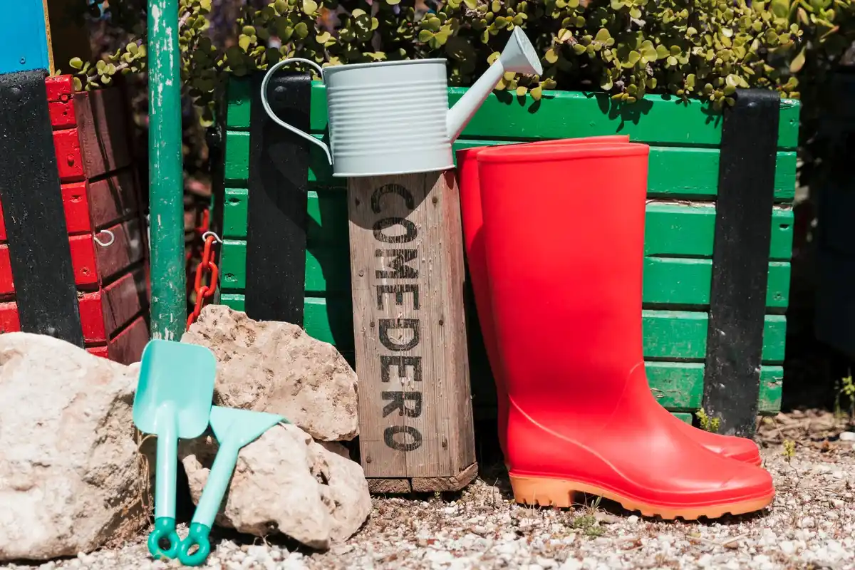 rusted and clean garden tools side by side